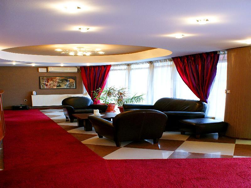 Leonardo Hotel Скопье Экстерьер фото
