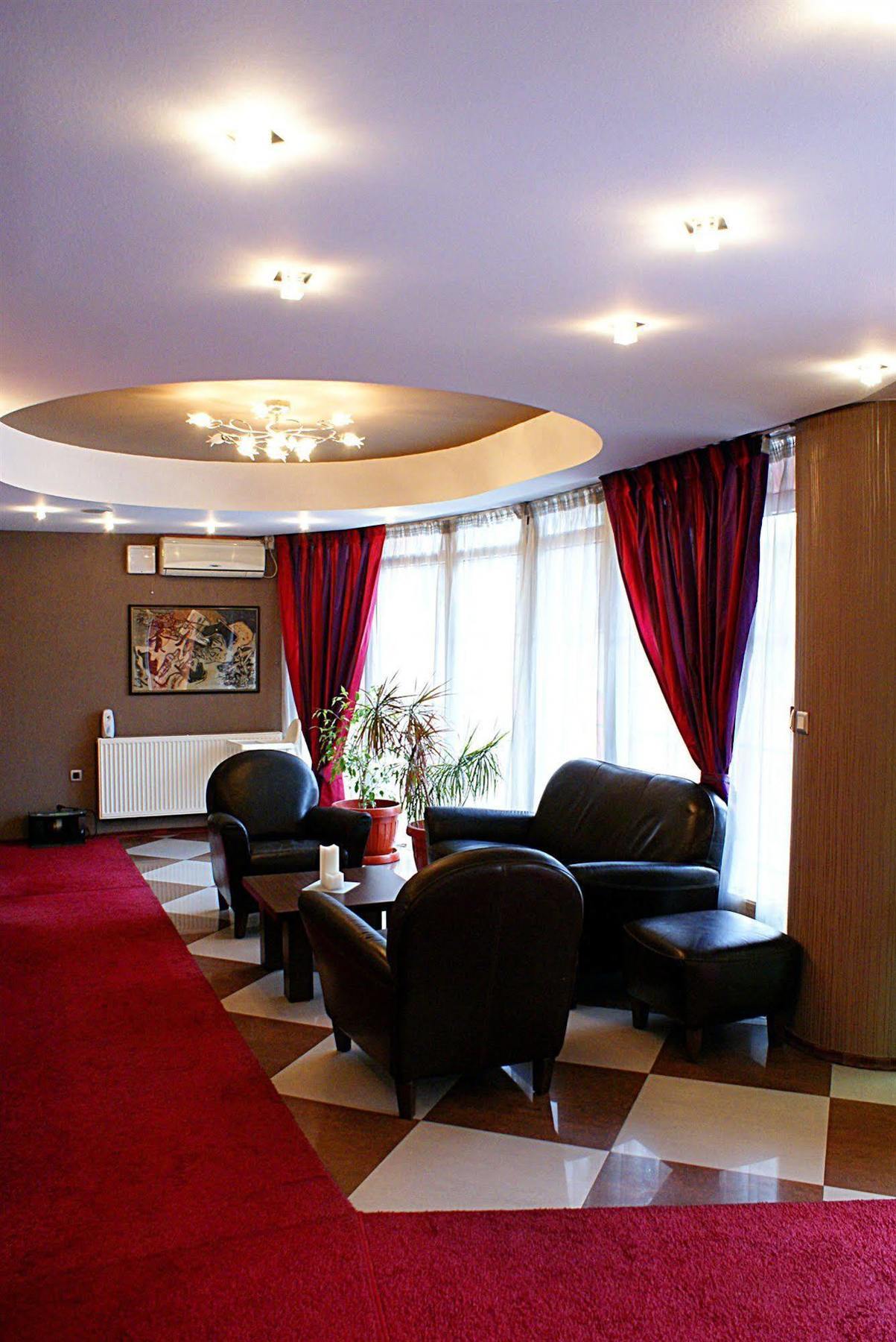 Leonardo Hotel Скопье Экстерьер фото